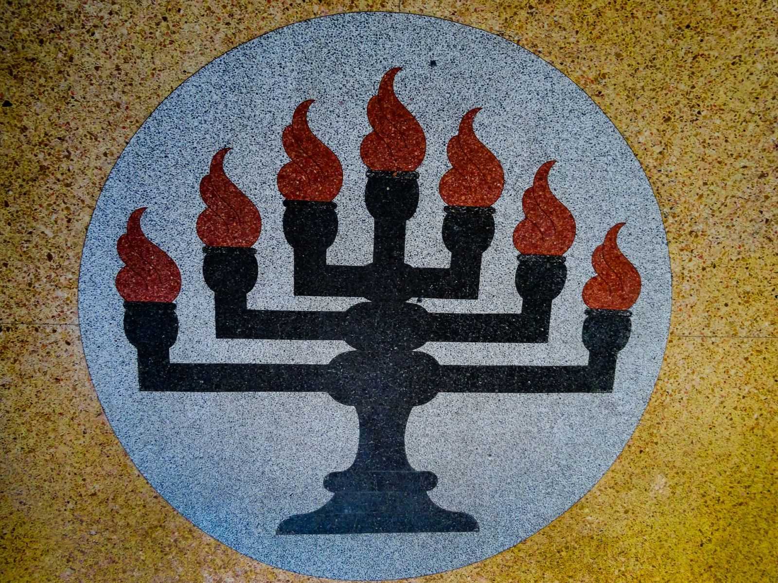 Body soul n spirit Orange Menorah Collier Israël juif Kabbale Judaica